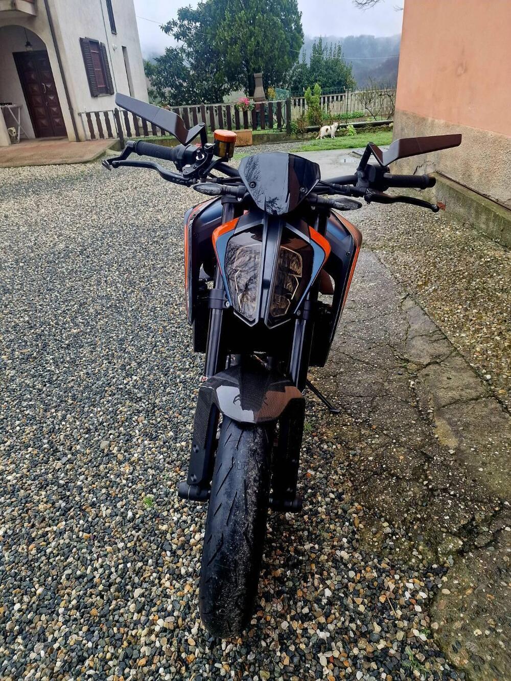 KTM 890 Duke R (2022 - 23) (12)