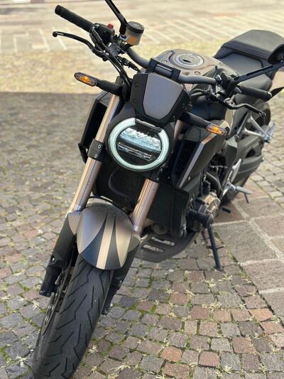 Honda CB 650 R (2021 - 23) usata