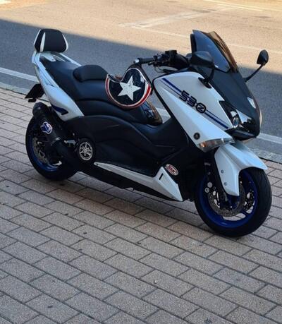 Yamaha T-Max 530 Bronze Max (2014) usata