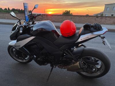 Kawasaki Z 1000 (2010 - 13) usata