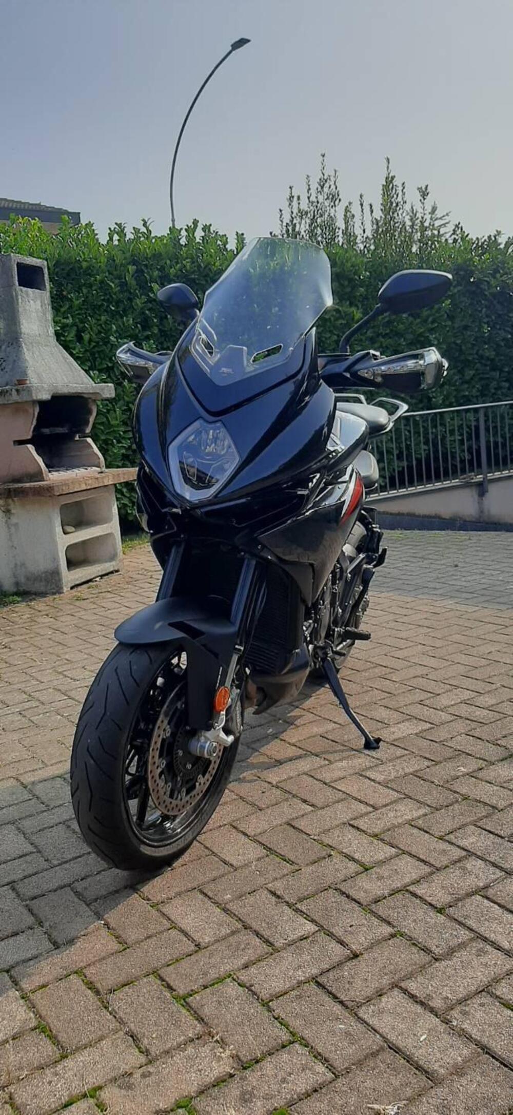 MV Agusta Turismo Veloce 800 Rosso (2021 - 23) (3)