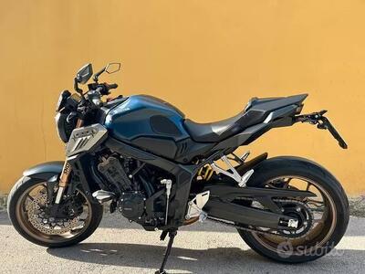 Honda CB 650 R (2021 - 23) usata