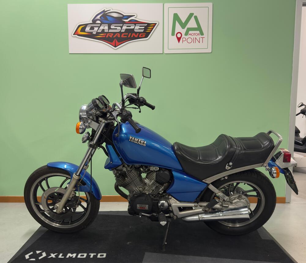 Yamaha XV 500 SE (2)