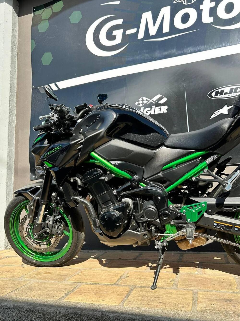 Kawasaki Z 900 (2021 - 24) (4)