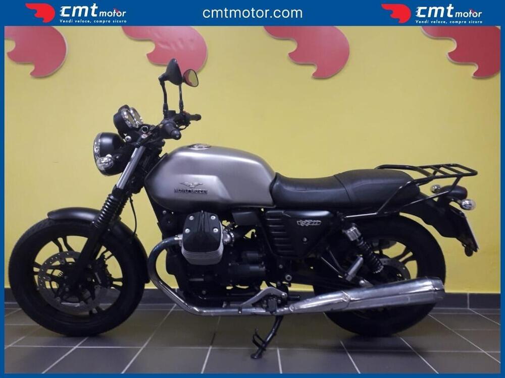 Moto Guzzi V7 II Stone (2015 - 17) (3)