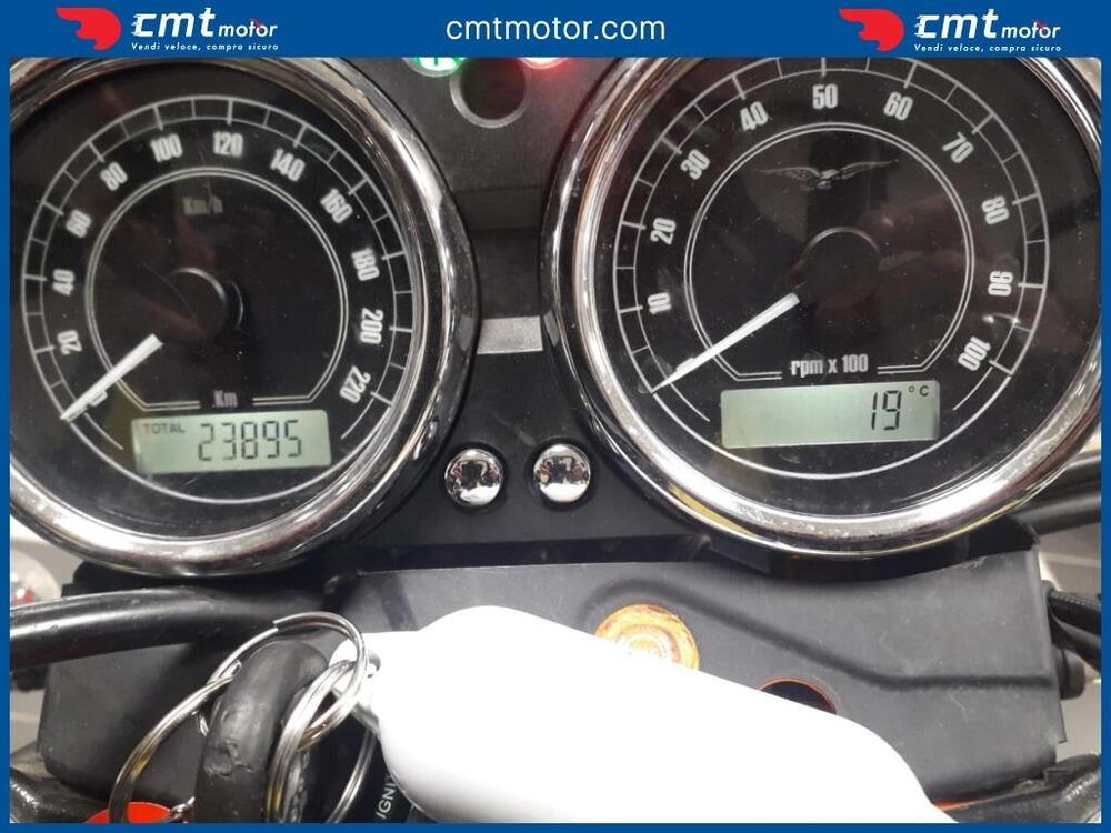 Moto Guzzi V7 II Stone (2015 - 17) (5)