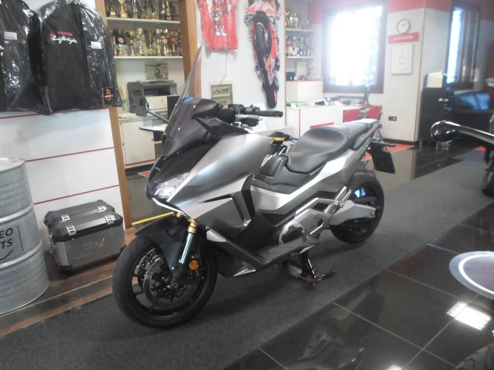 Honda Forza 750 DCT (2021 - 24) (4)