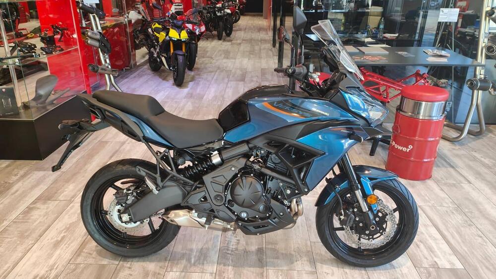 Kawasaki Versys 650 (2025 - 26) (10)