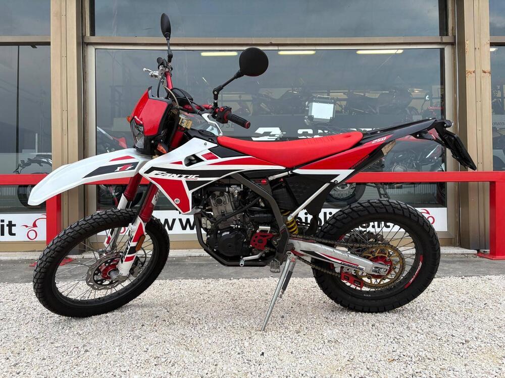 Fantic Motor XEF 250 Enduro (2022) (2)