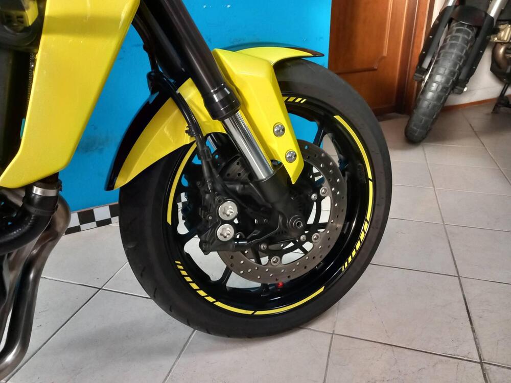 Yamaha MT-09 (2017 - 20) (19)