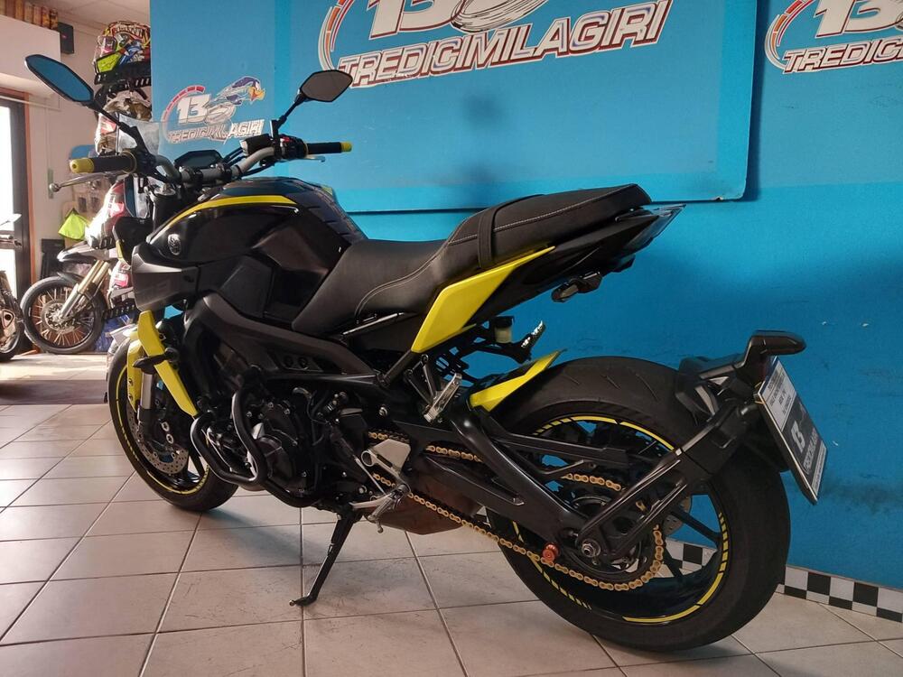 Yamaha MT-09 (2017 - 20) (6)