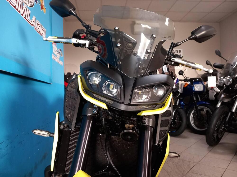 Yamaha MT-09 (2017 - 20) (9)