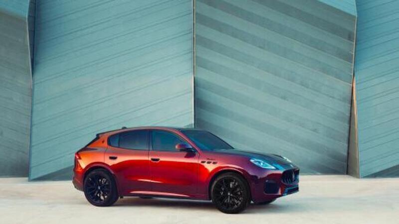Maserati Grecale Tributo Il Bruciato: un omaggio tra vino e motori tutto all&rsquo;italiana