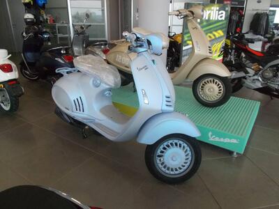 Vespa Vespa 946 Snake 125 (2025) nuova