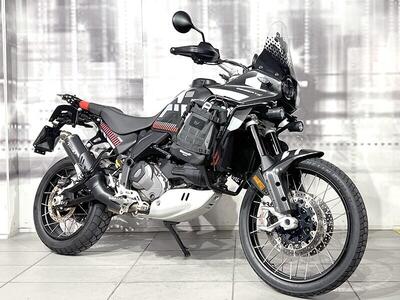 Ducati DesertX (2022 - 25) usata