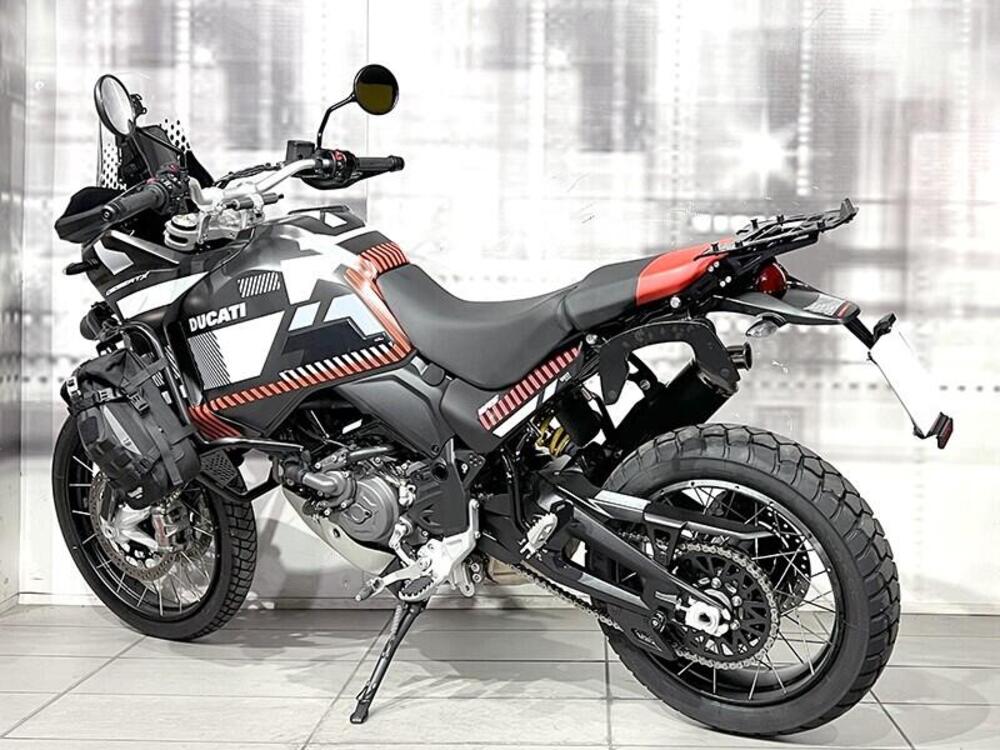 Ducati DesertX (2022 - 25) (2)