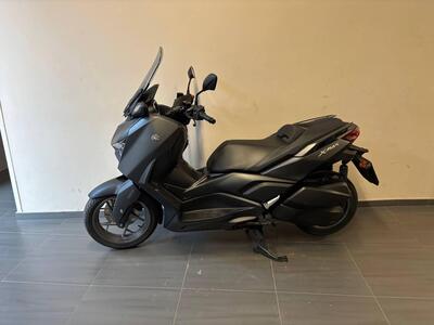 Yamaha X-Max 300 (2021 - 24) usata