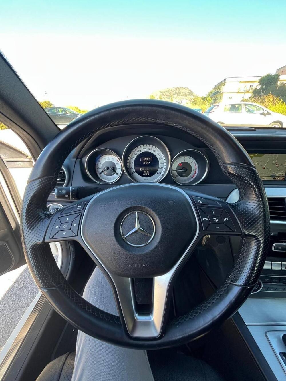 Mercedes-Benz Classe C Coupé usata a Napoli (15)