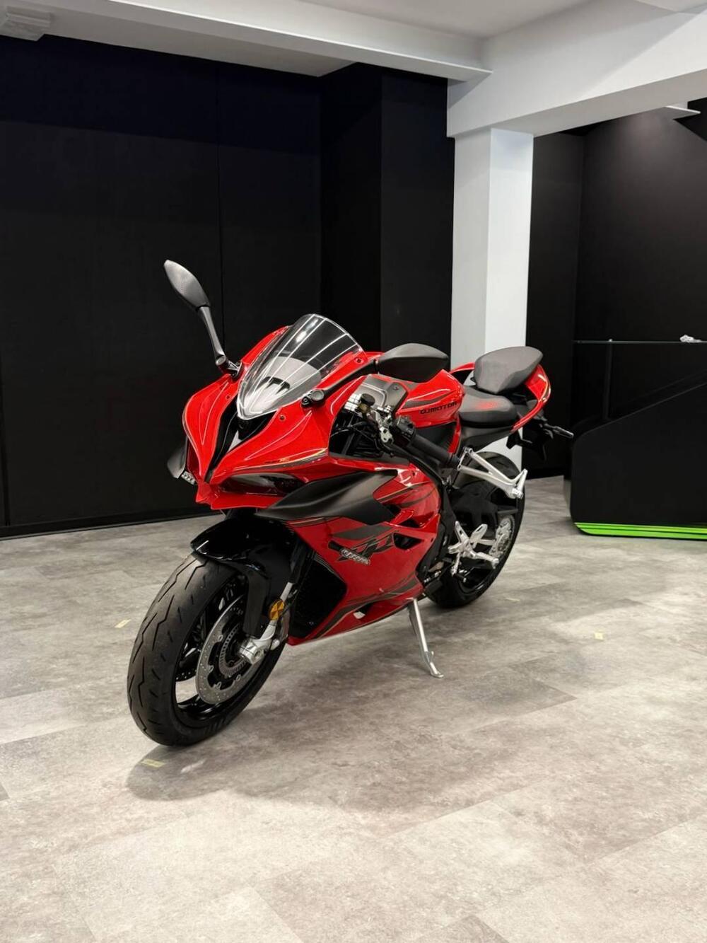 QJ Motor SRK 921 RR (2025 - 26) (3)