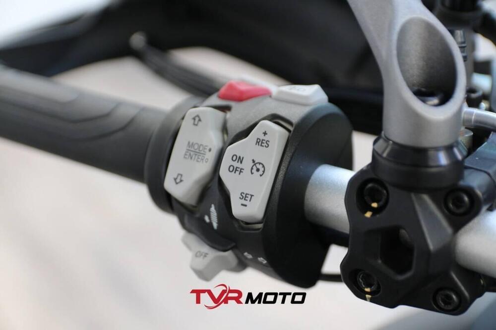 Ducati Multistrada V2 S (2022 - 24) (20)