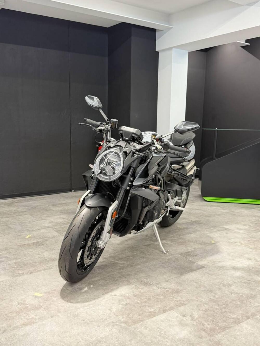 MV Agusta Brutale 1000 RS (2022 - 26) (5)