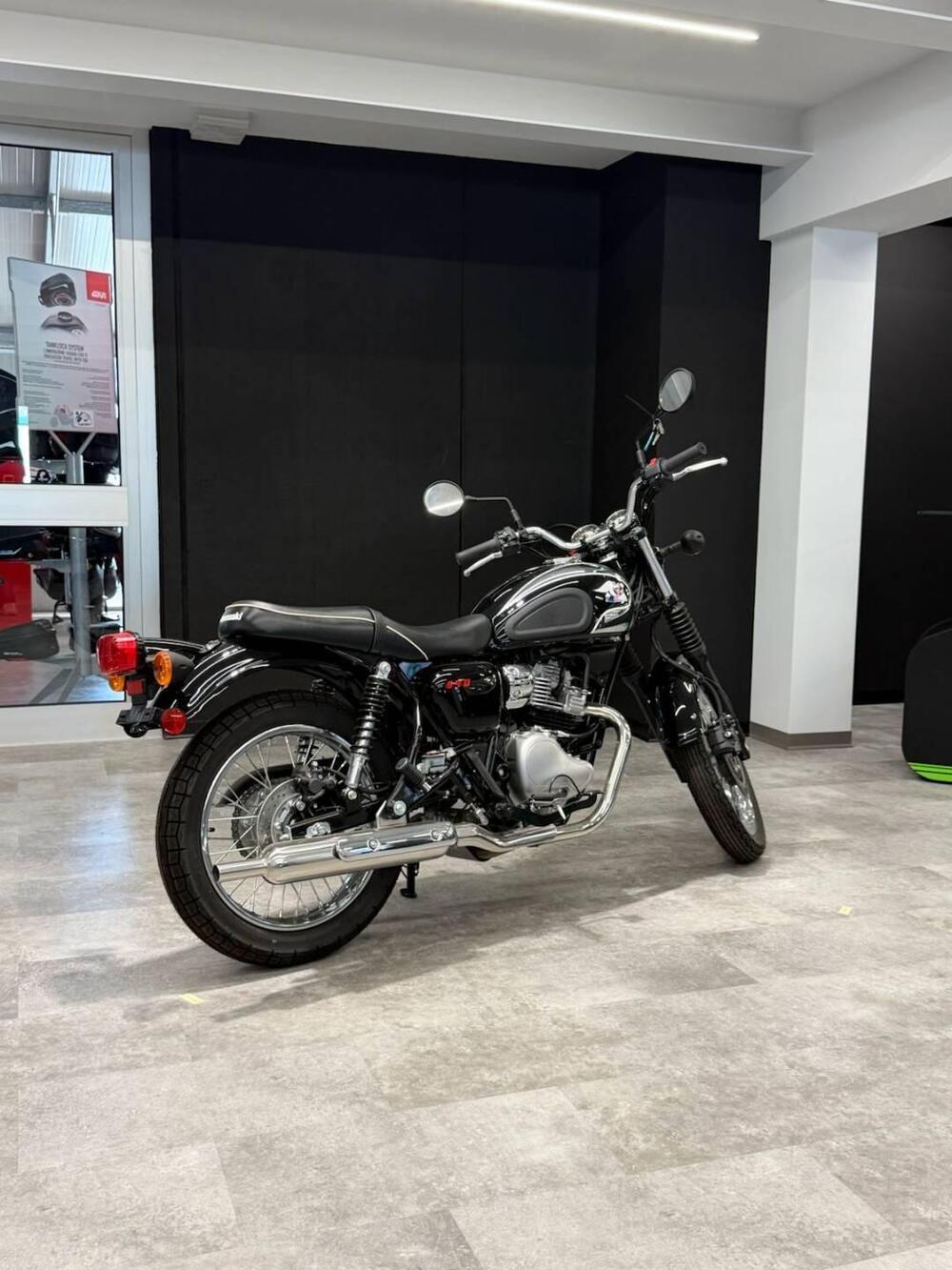 Kawasaki Meguro S1 (2025 - 26) (4)