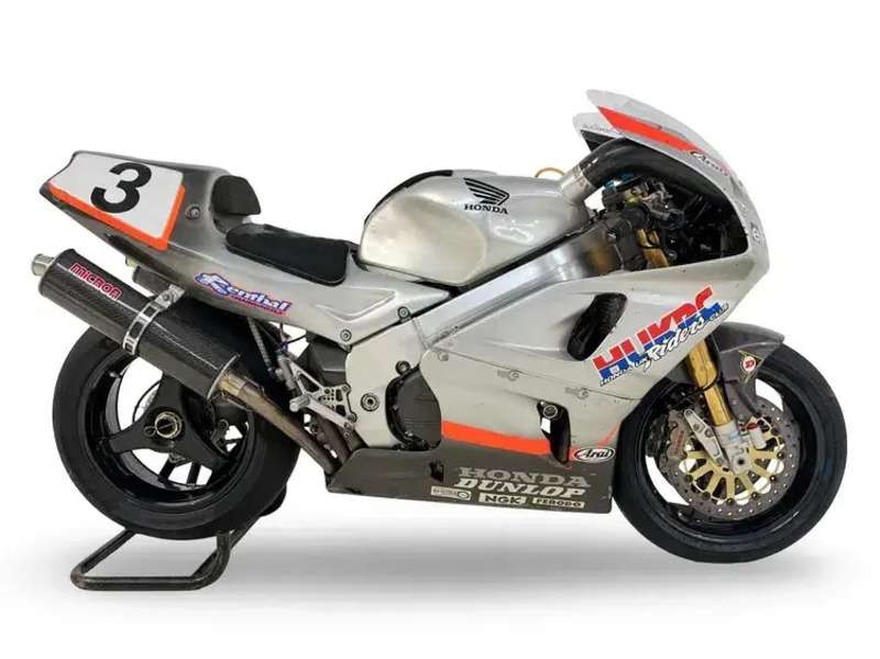 La RC45 di Joey Dunlop venduta all&#039;asta Bonhams