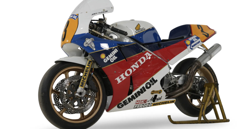 Asta Joey Dunlop: le due Honda V4 vendute per 268.000 euro