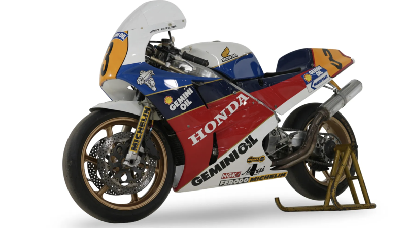 Asta Joey Dunlop: le due Honda V4 vendute per 268.000 euro
