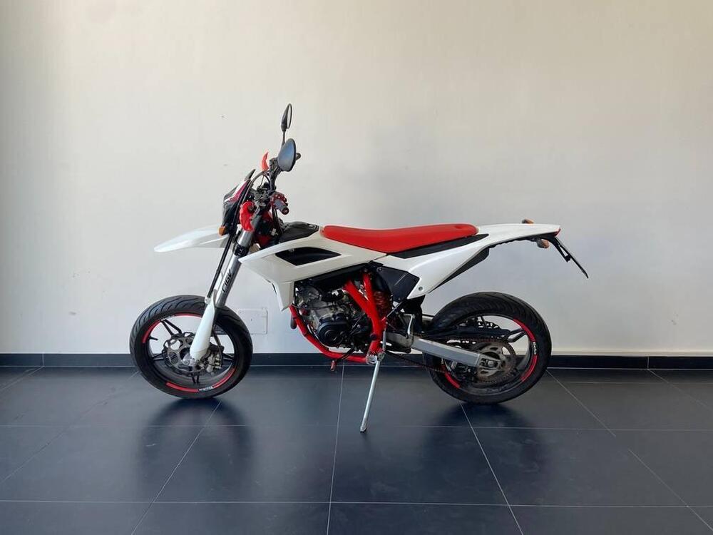 Betamotor RR 125 4T Motard LC (2021 - 23) (6)