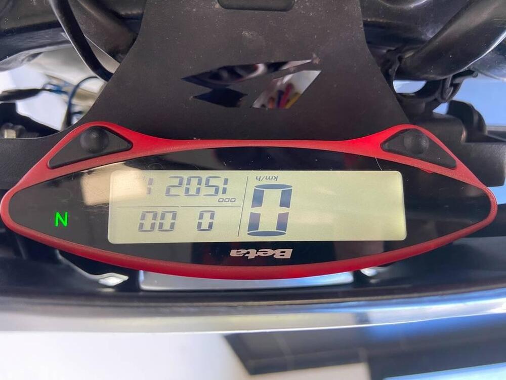 Betamotor RR 125 4T Motard LC (2021 - 23) (7)