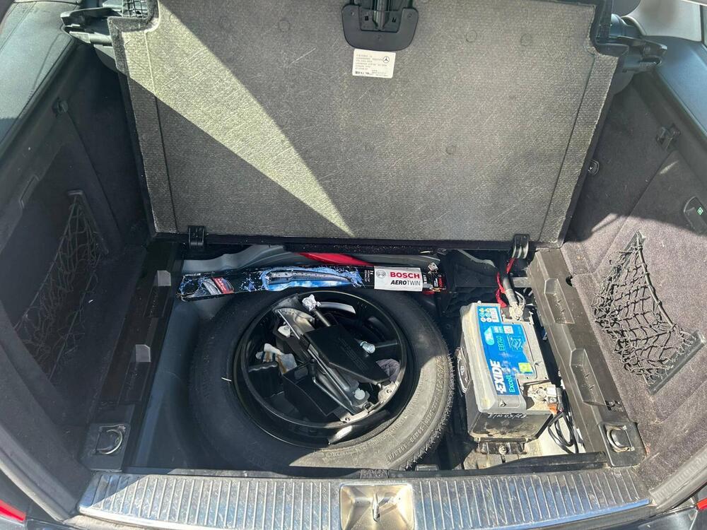 Mercedes-Benz Classe C Station Wagon usata a Massa-Carrara (10)