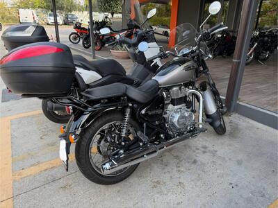 Royal Enfield Meteor 350 Aurora (2024 - 25) usata