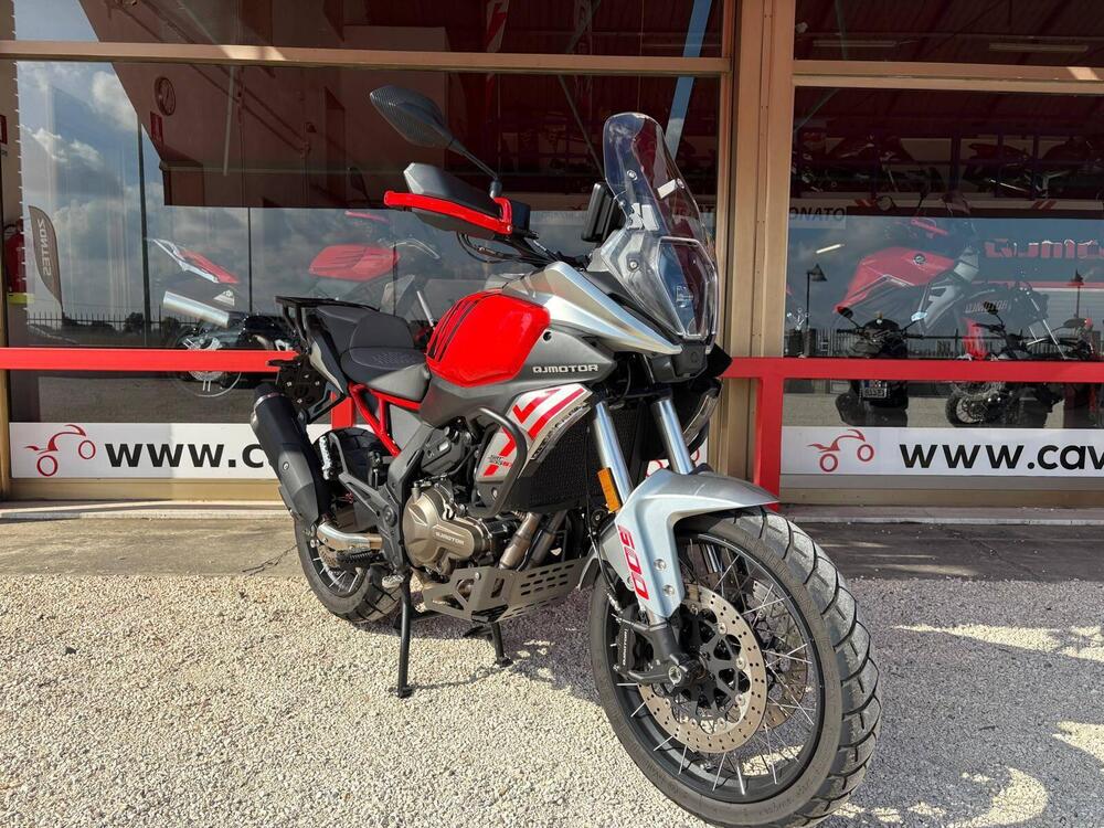 QJ Motor SRT 600 SX (2024 - 26)