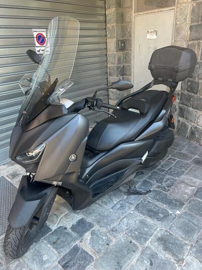 Yamaha X-Max 300 (2021 - 24) usata