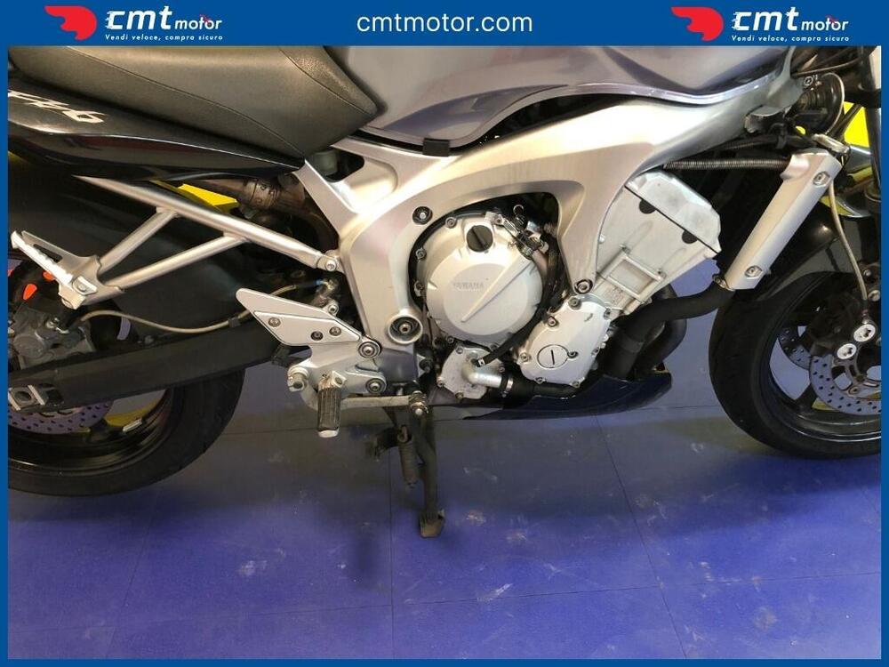 Yamaha FZ6 (2004 - 07) (11)