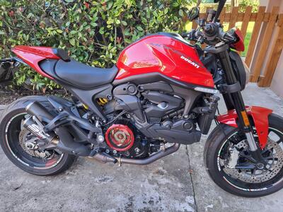 Ducati Monster 937 + (2021 - 25) usata