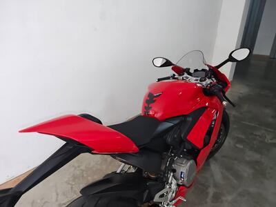 Ducati Panigale V2 (2021 - 24) usata