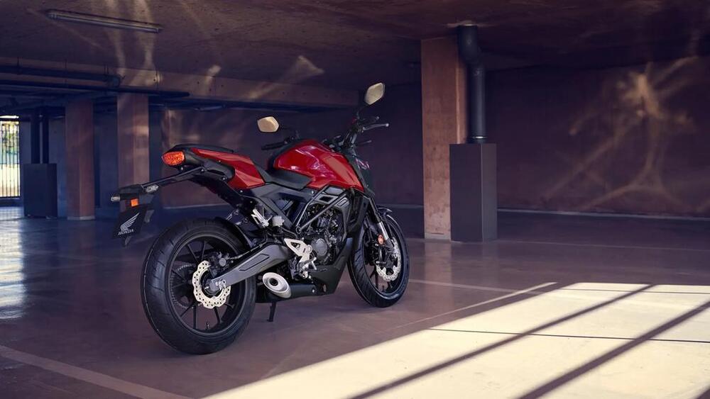 Honda CB 125 R (2024 - 26) (4)