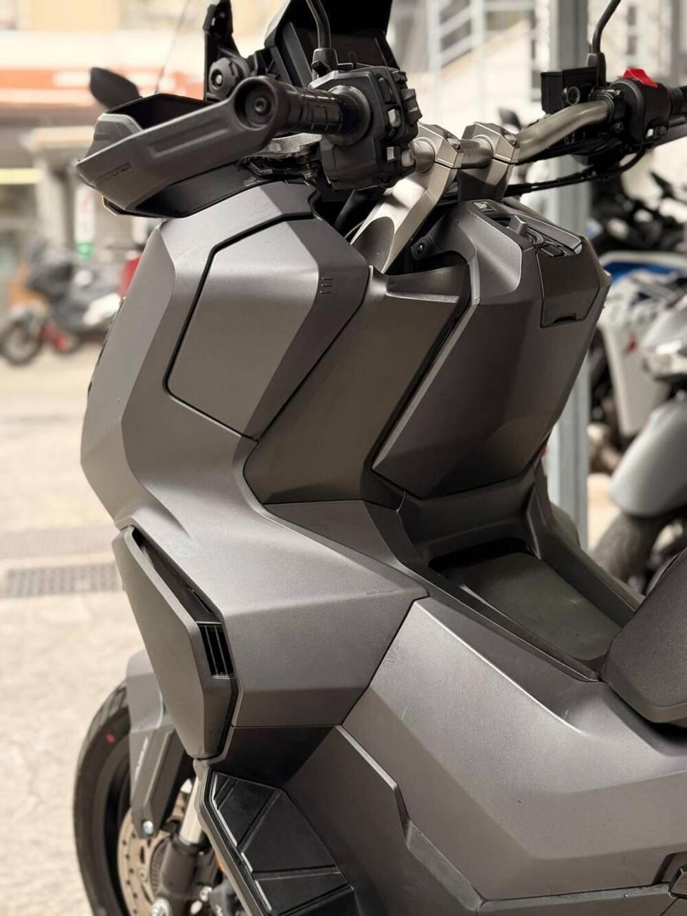 Honda ADV 350 (2022 - 24) (10)
