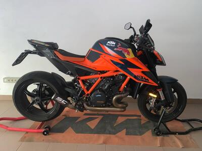 KTM 1290 Super Duke R (2020) usata