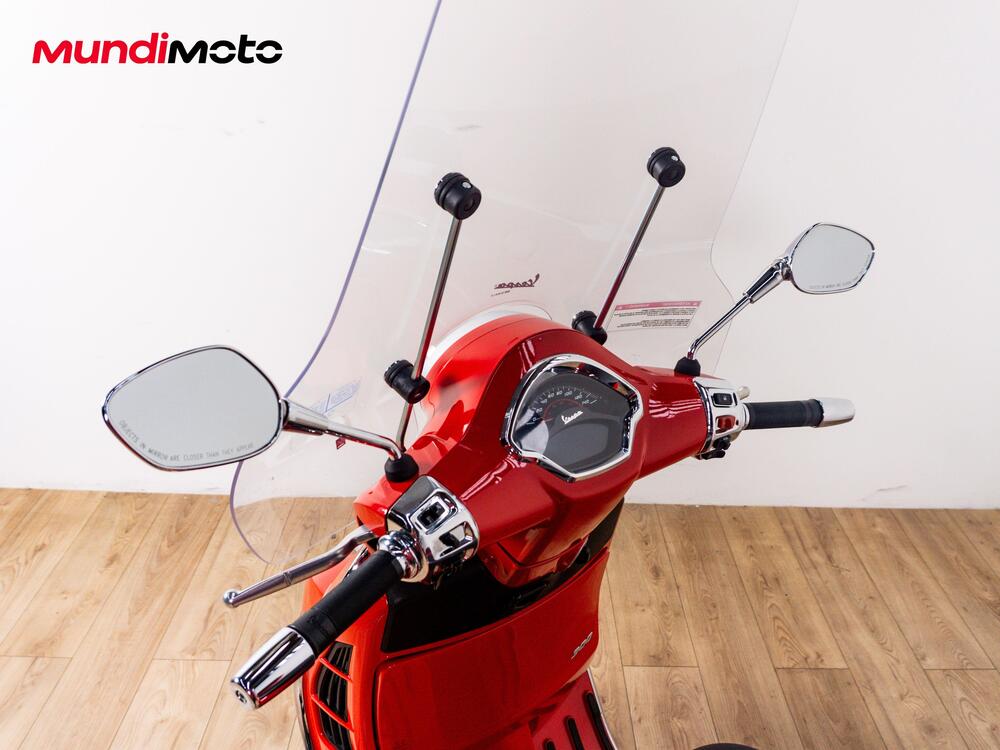Vespa GTS 150 Super ie (2017 - 19) (11)