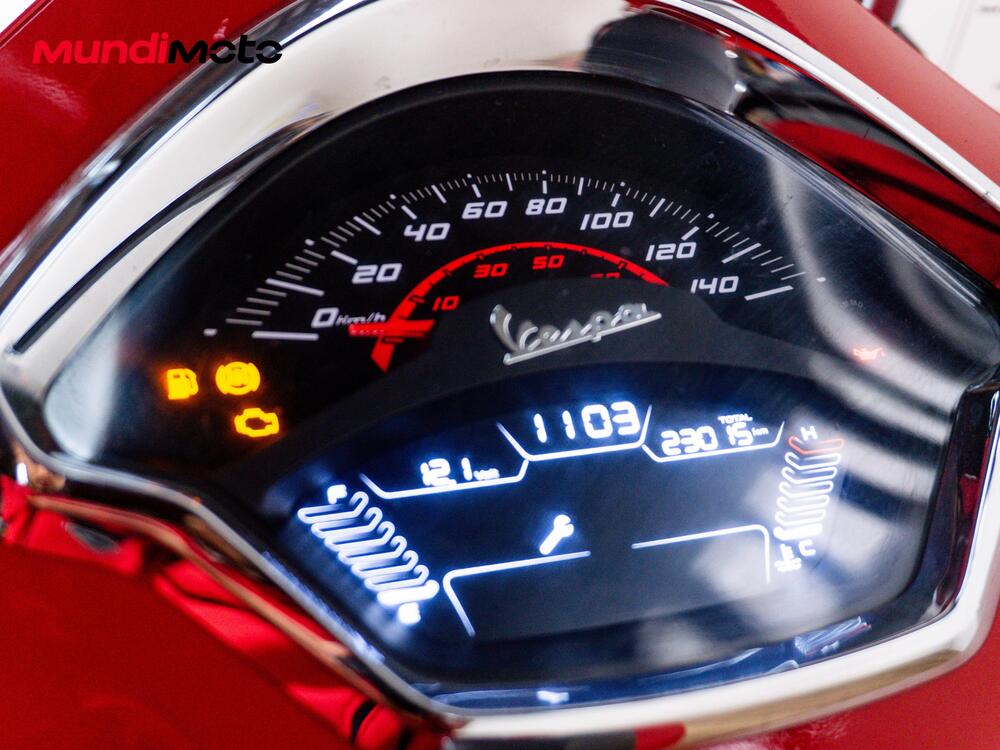 Vespa GTS 150 Super ie (2017 - 19) (12)