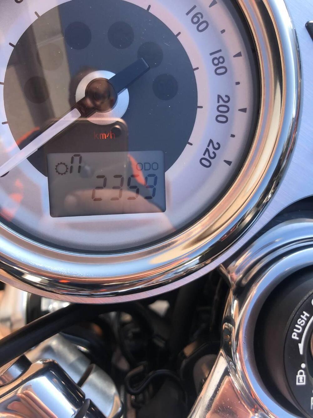 Triumph Thruxton RS Final Edition (2024 - 25) (4)