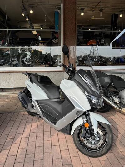 Sym Maxsym 400 (2021 - 25) usata