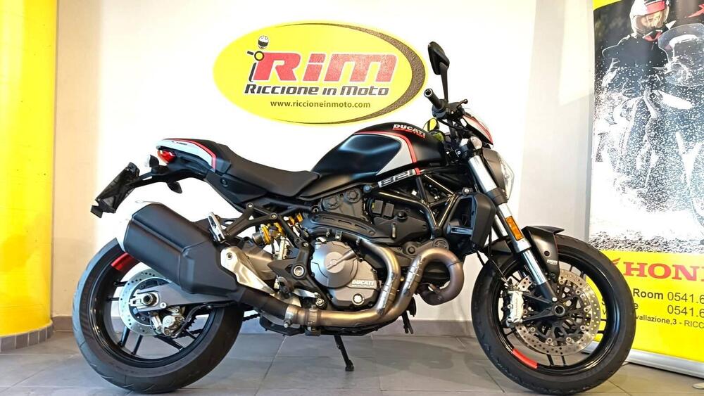 Ducati Monster 821 Stealth (2019 - 20) (2)