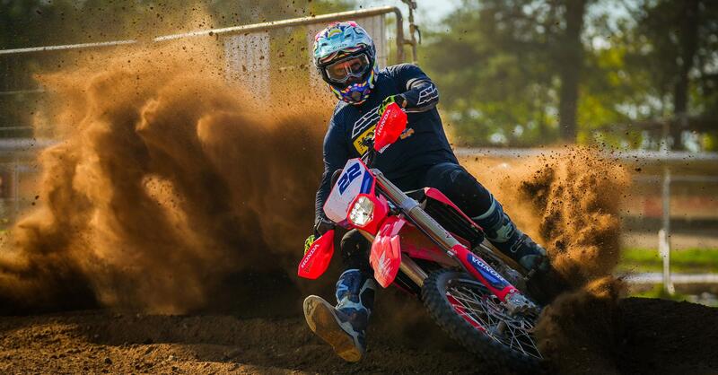 Honda CRF RX 250, 300 o 450? Qual &egrave; la miglior cilindrata per fare enduro? Honda ha la risposta giusta [VIDEO e GALLERY] 