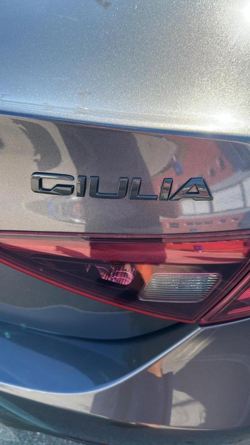 Alfa Romeo Giulia usata a Treviso (6)