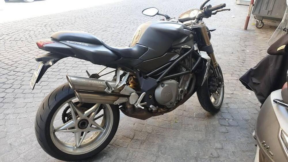 MV Agusta Brutale 750 S (2002 - 06) (13)