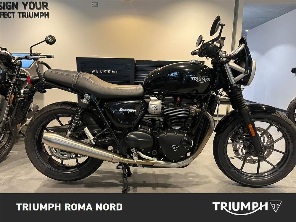 Triumph Street Twin 900 (2016) (3)